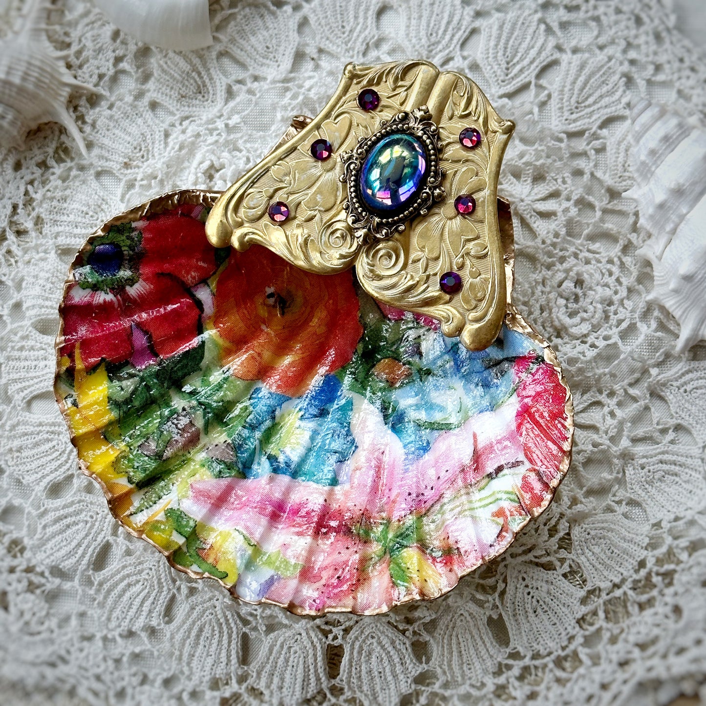 Bright Bouquet Shell Dish